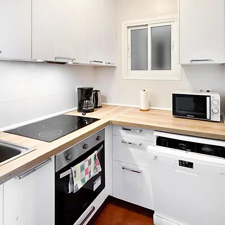 아파트 2 Bedroom In