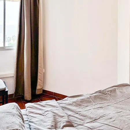 아파트 2 Bedroom In 푸엔히롤라