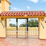 2 Bedroom In * Фуенхірола