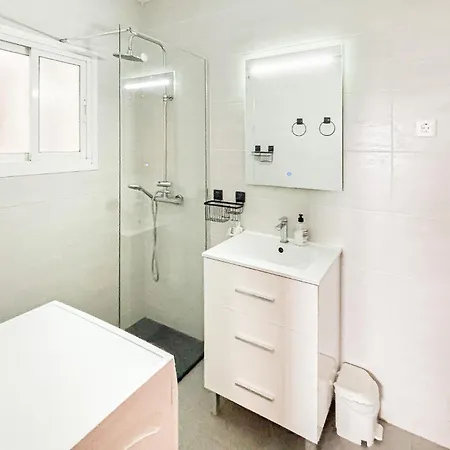 2 Bedroom In Apartment Fuengirola